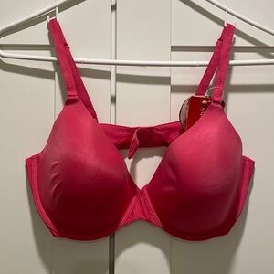 Triumph Lightly Padded Pink Bra - Size 36D - BNWT